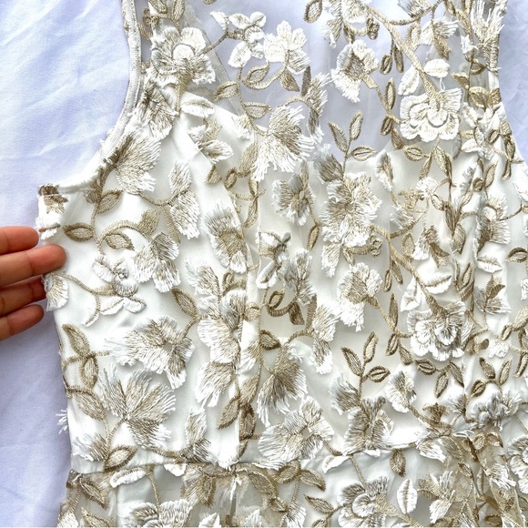 ADRIANNA PAPELL | METALLIC FLORAL EMBROIDERED FIT & FLARE GOWN IVORY GOLD DRESS - Picture 5 of 13